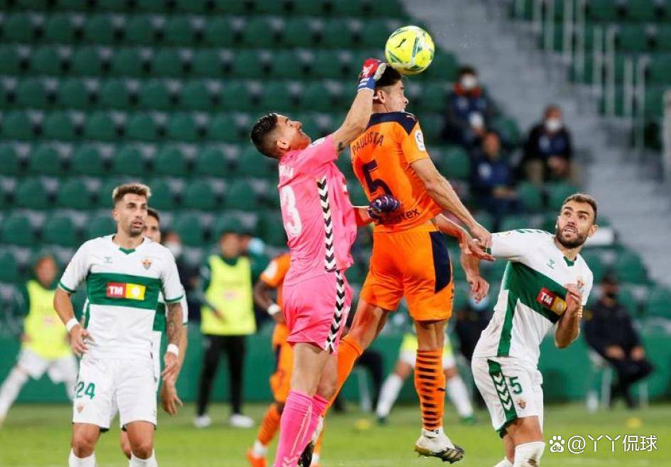 中欧体育直播-赛地聚焦：西甲关键时刻热度飙升，丹佛掘金再遭质疑，态度坚定，更衣室氛围转暖的简单介绍