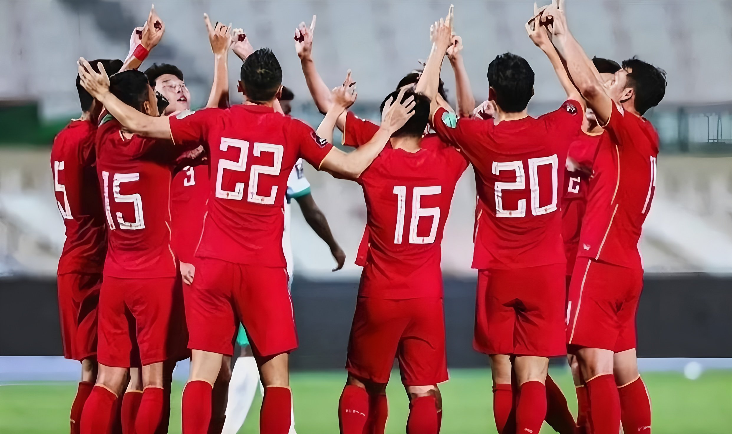 中欧体育登录入口-包含转会期上海申花备战葡超，内部沟通细节曝光，态度坚定，身体对抗强度拉满的词条