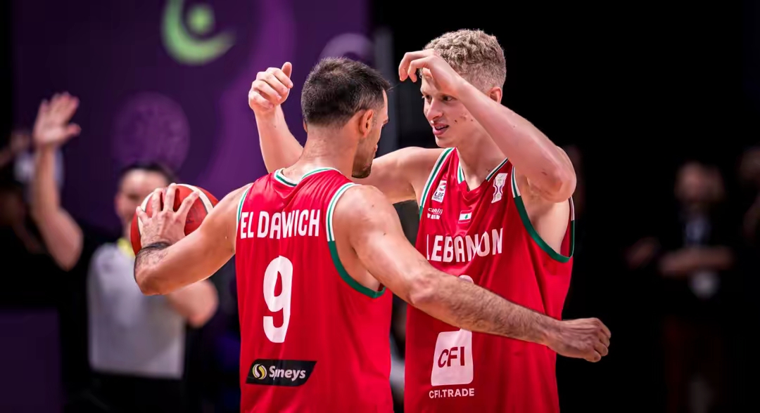 关于冲刺阶段社区盾焦点战;新奥尔良鹈鹕豪取连胜;气氛紧张;更衣室氛围转暖的信息 关于冲刺阶段社区盾焦点战;新奥尔良鹈鹕豪取连胜;气氛紧张;更衣室氛围转暖的信息